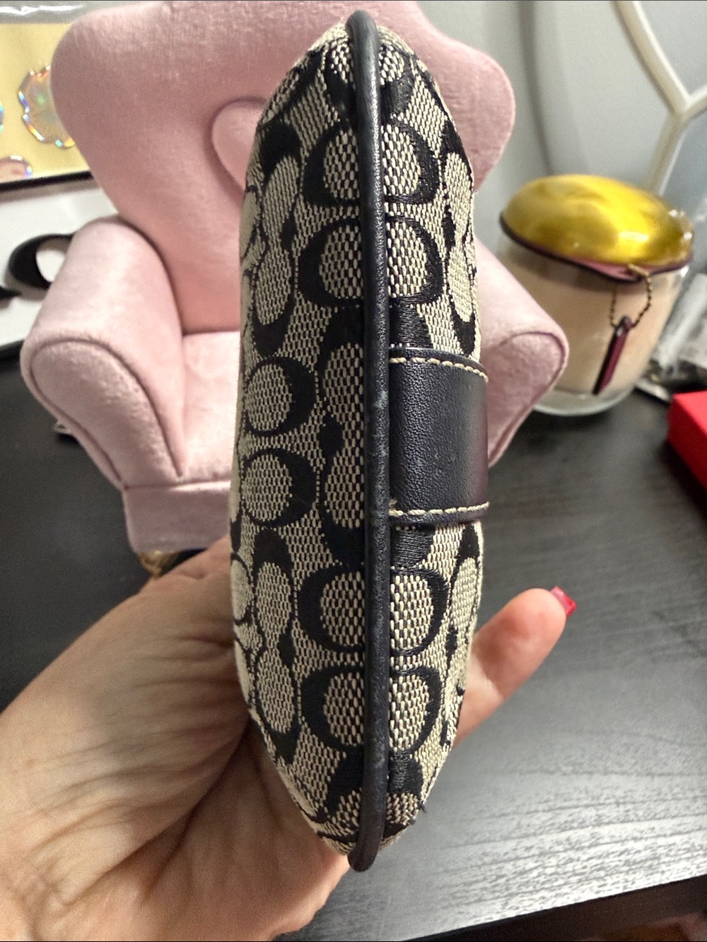Coach Signature Canvas Kiss-Lock Clutch in Black and Cream - Picture 6 of 9